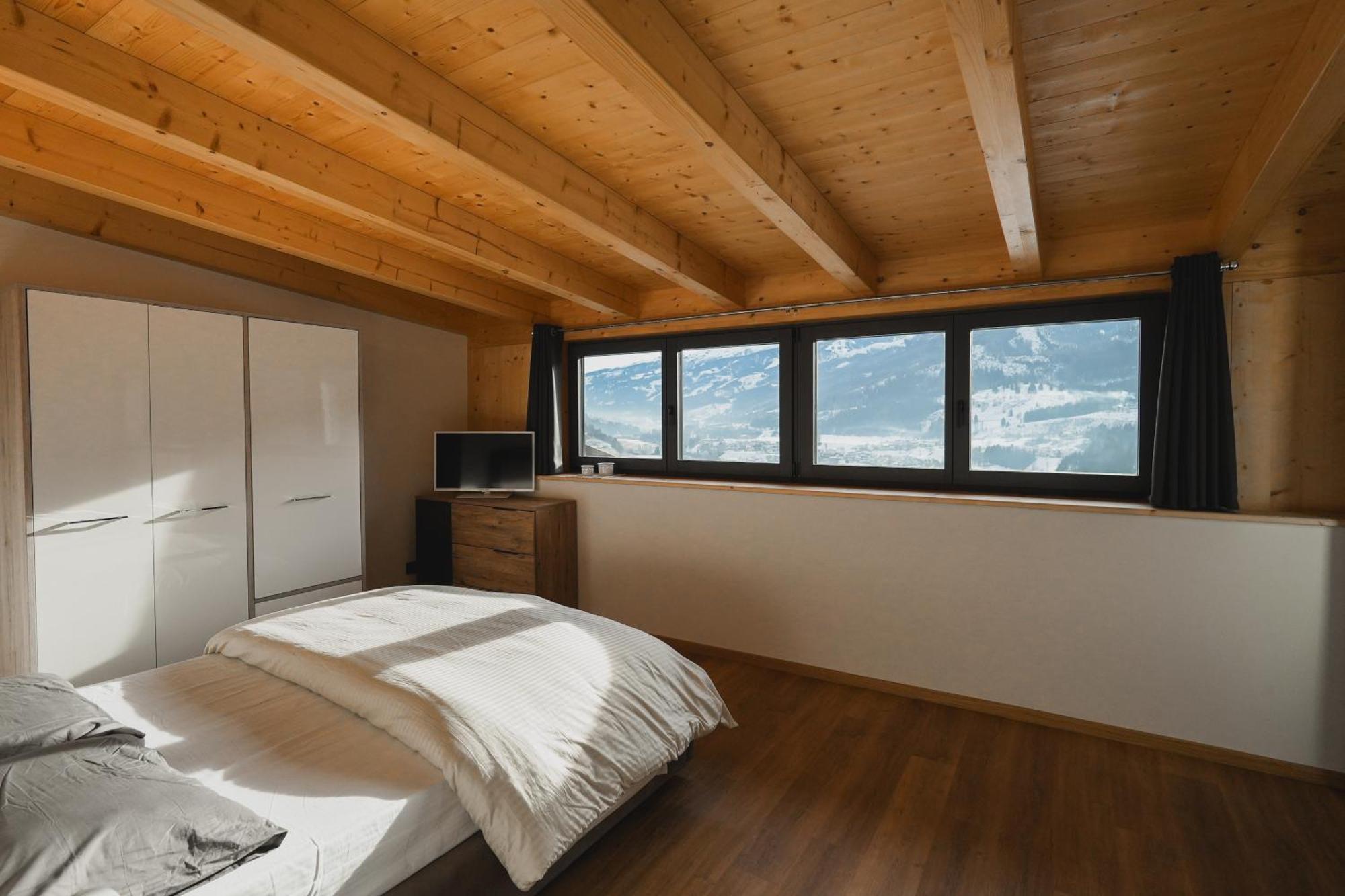 Mountain Deluxe 27 Apartments Con Wellness Cavalese Exteriér fotografie